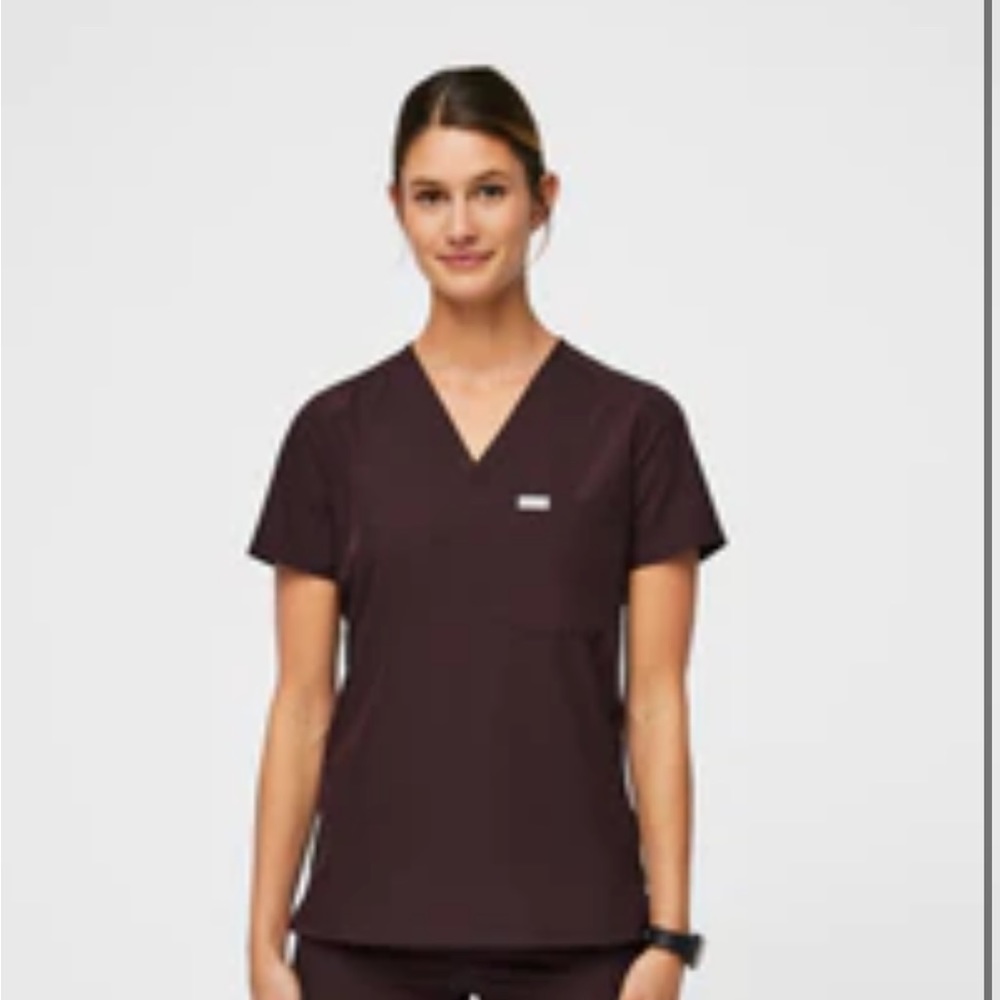 Womens Dark Fig Catarina FreeX One pocket FIGS scrub